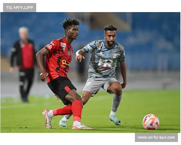 法甲变天：朗斯5-0狂胜巴黎FC，以1分优势反超巴黎登顶积分榜