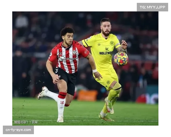 特写:老将沃克-彼得斯在南安普顿保级战中的领袖作用